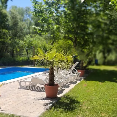 Affittacamere Natura *