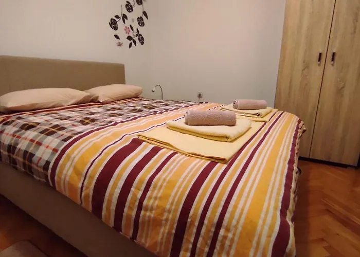 Natura Guest house *